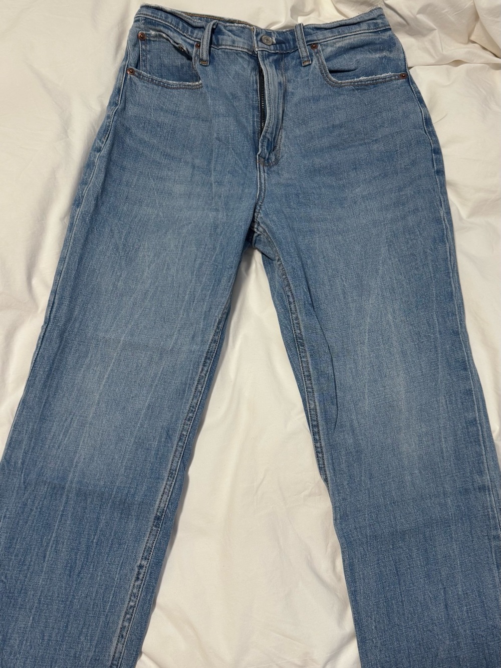 Abercrombie & Fitch Straight-Leg Women's Jeans